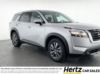 Used 2025 Nissan Pathfinder SV video 1