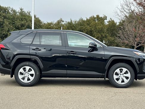 New 2025 Toyota RAV4 LE image 3
