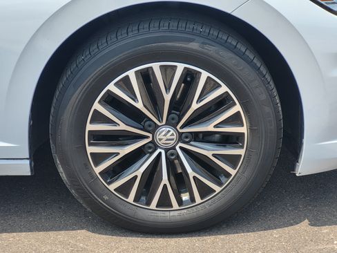 Used 2019 Volkswagen Jetta SEL FWD image 8