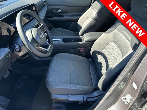 Used 2026 Nissan Kicks SV image 9