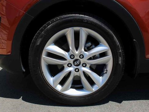 Used 2015 Hyundai Santa Fe Sport 2.0T w/ Option Group 05 FWD image 34