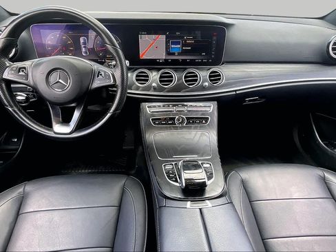 Used 2018 Mercedes-Benz E 300 image 13