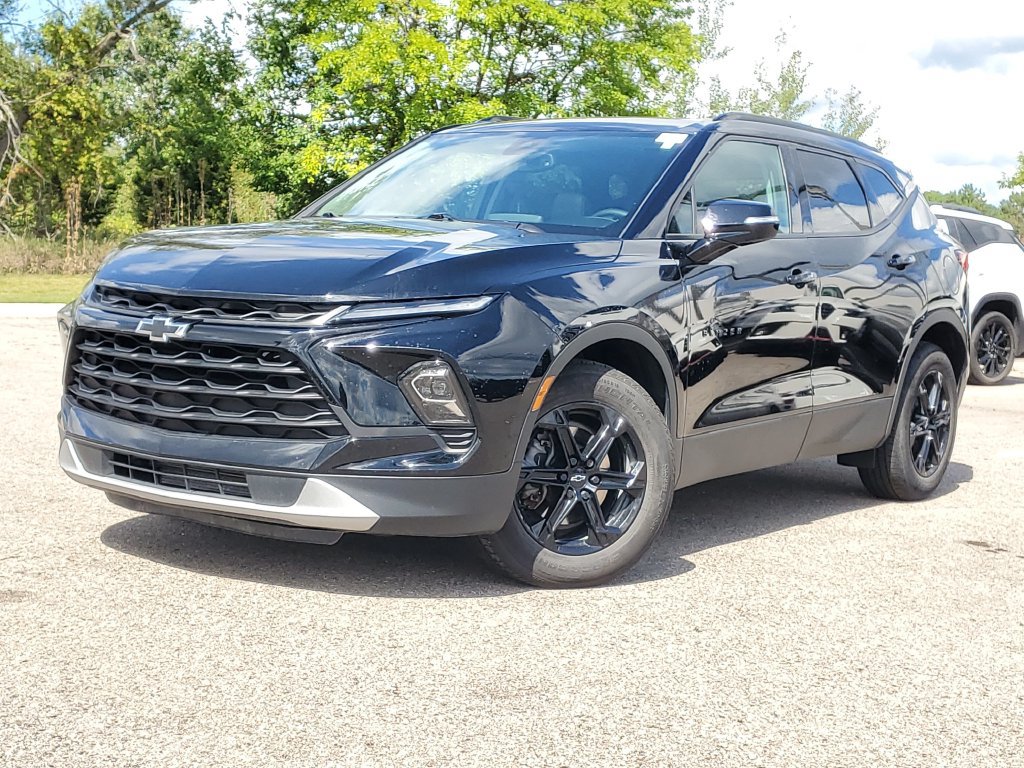 Used 2024 Chevrolet Blazer LT w/ Midnight/Sport Edition AWD/4WD image 34