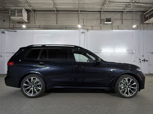 Used 2022 BMW X7 xDrive40i w/ M Sport Package image 7