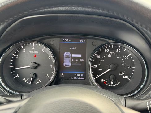 Used 2018 Nissan Rogue SV AWD/4WD image 67