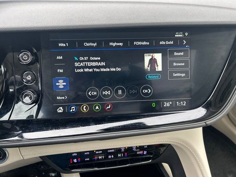 Used 2022 Buick Envision Avenir w/ Technology Package II image 29