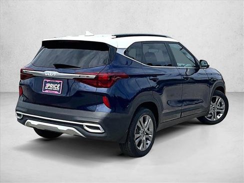 Used 2022 Kia Seltos S FWD image 2