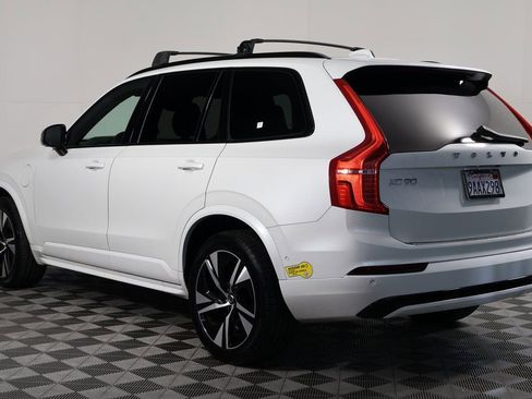 Used 2022 Volvo XC90 T8 R-Design w/ Advanced Package image 6