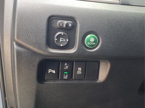 Used 2023 Honda Passport EX-L image 16
