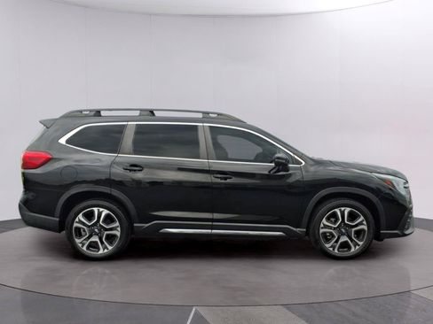 Used 2023 Subaru Ascent Limited AWD/4WD image 6