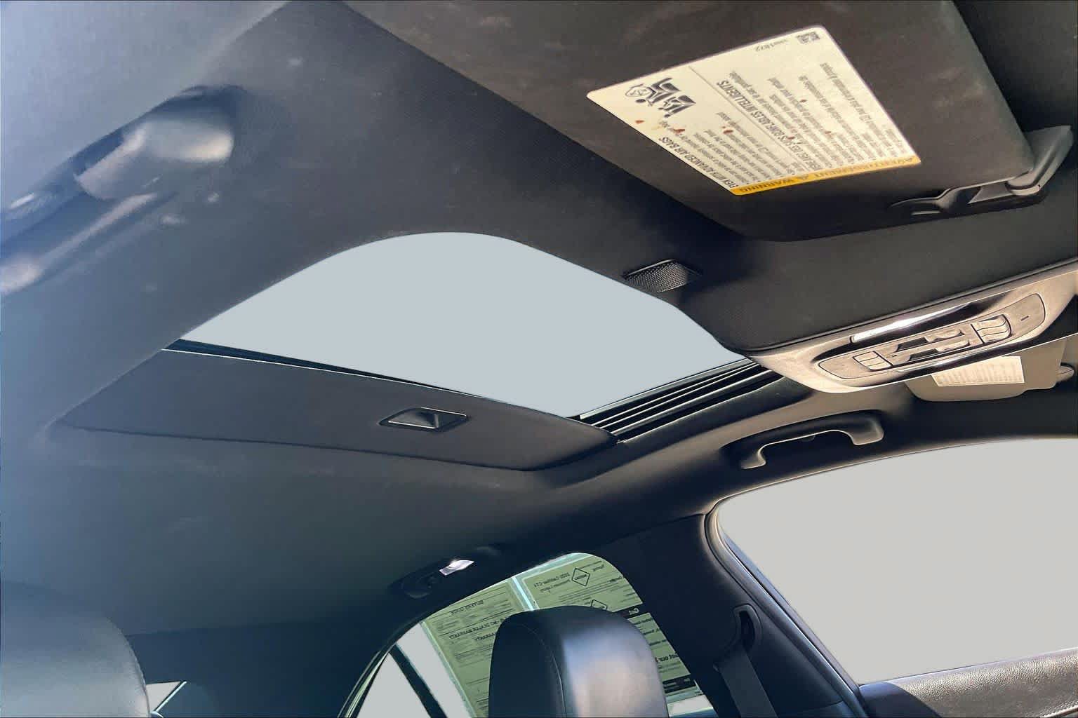 Used 2020 Cadillac CT4 Premium Luxury RWD image 11