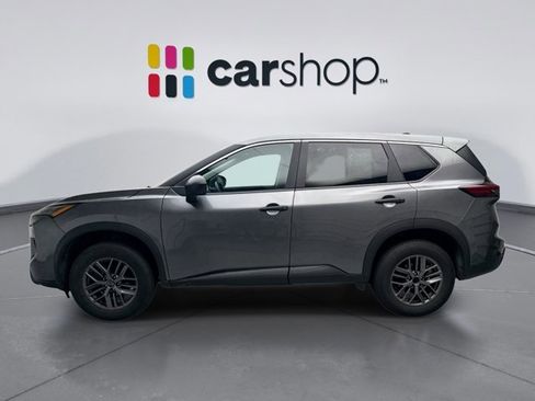 Used 2024 Nissan Rogue S AWD/4WD image 2