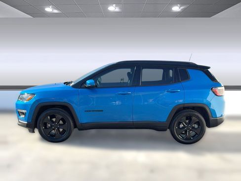 Used 2018 Jeep Compass Altitude w/ Popular Equipment Group image 2