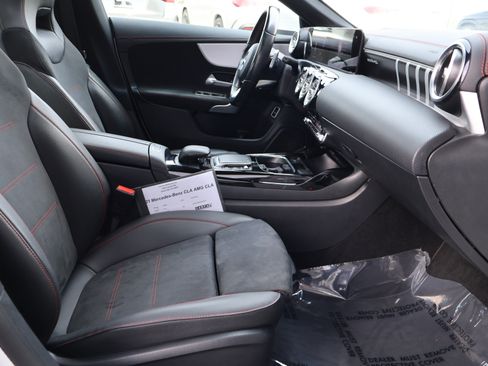 Used 2021 Mercedes-Benz CLA 35 AMG 4MATIC image 29
