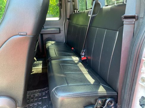Used 2013 Ford F250 Lariat w/ Chrome Pkg AWD/4WD image 16