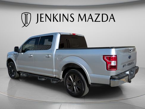 Used 2019 Ford F150 Lariat RWD image 5