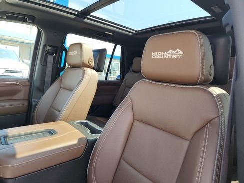 Used 2021 Chevrolet Tahoe High Country w/ Premium Package 2 image 17