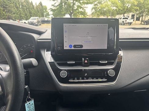 Used 2024 Toyota Corolla LE FWD image 16