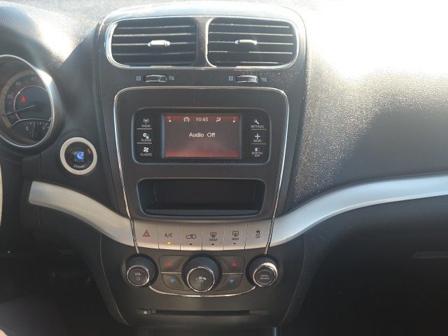 Used 2012 Dodge Journey American Value Package w/ Flexible Seating Group FWD image 28