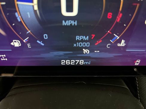 Used 2025 Chevrolet Equinox LT AWD/4WD image 13