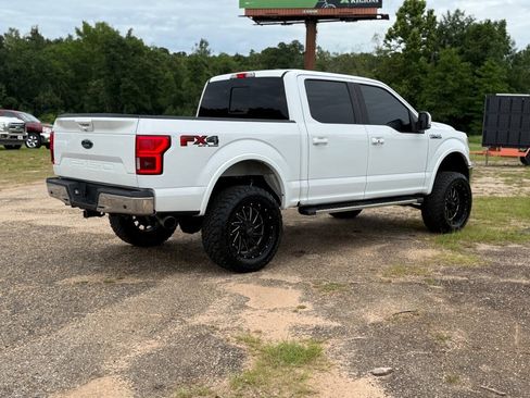 Used 2018 Ford F150 Lariat w/ Equipment Group 501A Mid AWD/4WD image 5