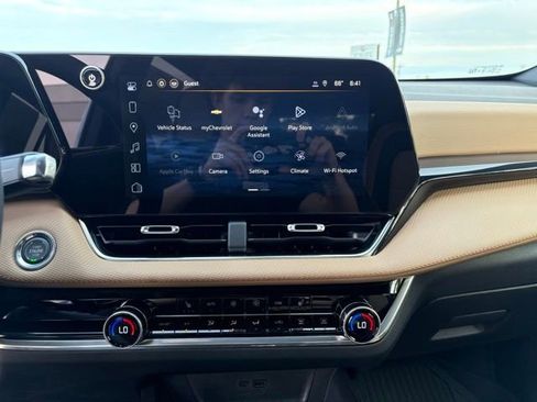 New 2026 Chevrolet Equinox ACTIV FWD image 18