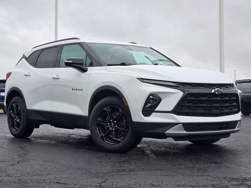 Used 2023 Chevrolet Blazer LT w/ Midnight/Sport Edition AWD/4WD image 2