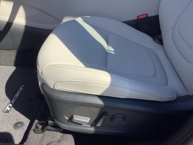 New 2026 Hyundai Tucson SEL Plus FWD image 16