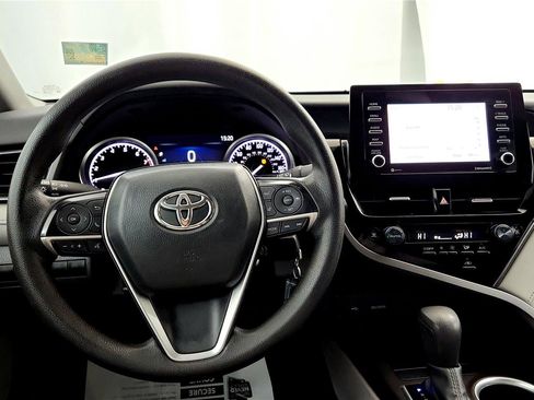 Used 2023 Toyota Camry LE AWD/4WD image 27