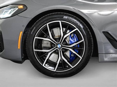 Used 2022 BMW M550i xDrive w/ Executive Package AWD/4WD image 24