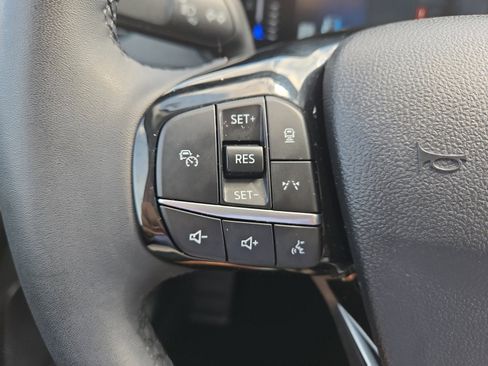 Used 2023 Ford Escape Active w/ Tech Pack #1 AWD/4WD image 14