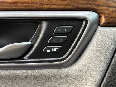 Certified 2018 Honda CR-V EX-L image 33