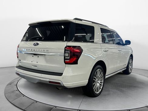 Used 2022 Ford Expedition Platinum image 5