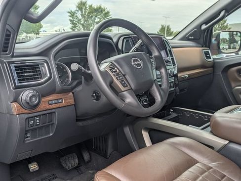 Used 2023 Nissan Titan Platinum Reserve w/ Moonroof Package AWD/4WD image 33