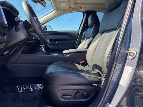 Certified 2025 MAZDA CX-50 AWD 2.5 S w/ Cargo Package image 6