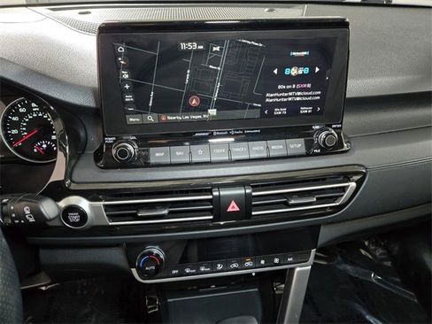 Used 2023 Kia Seltos SX image 31