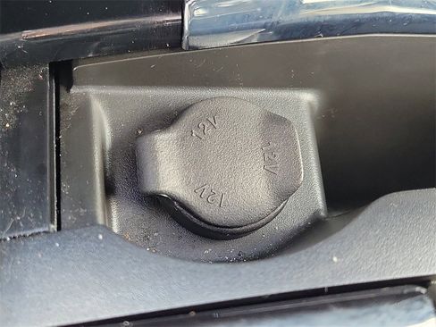 Used 2014 Cadillac XTS Luxury w/ Driver Awareness Package image 27