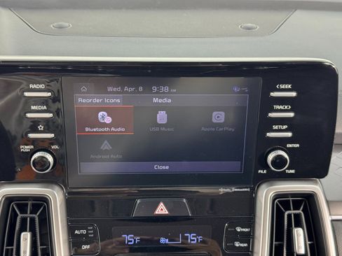 Used 2021 Kia Sorento S image 23