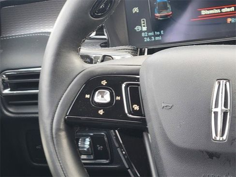 New 2026 Lincoln Corsair Reserve w/ Towing Package image 31