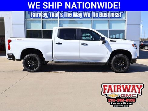 New 2026 Chevrolet Silverado 1500 LT Trail Boss w/ Convenience Package II AWD/4WD image 1