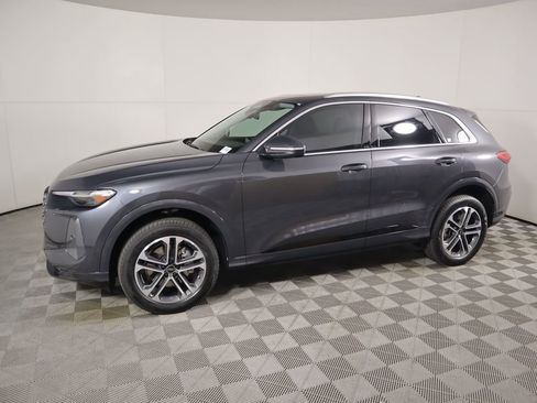 Used 2025 Audi Q5 2.0T Premium Plus w/ Premium Plus image 9