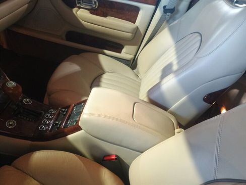 Used 1999 Bentley Arnage Green Label image 35