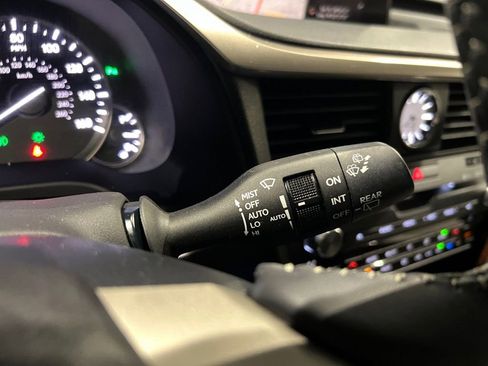 Used 2017 Lexus RX 350 AWD w/ Premium Package image 38