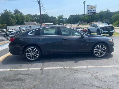 Used 2023 Chevrolet Malibu LT w/ Driver Confidence Package FWD image 7