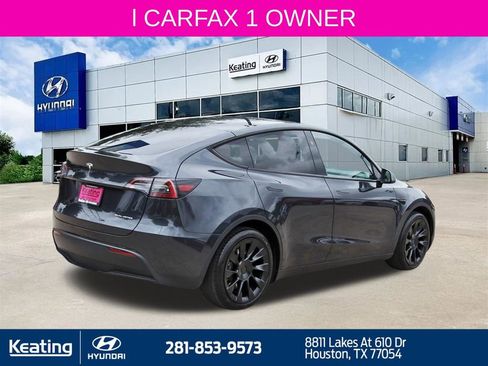 Used 2024 Tesla Model Y Long Range AWD/4WD image 5