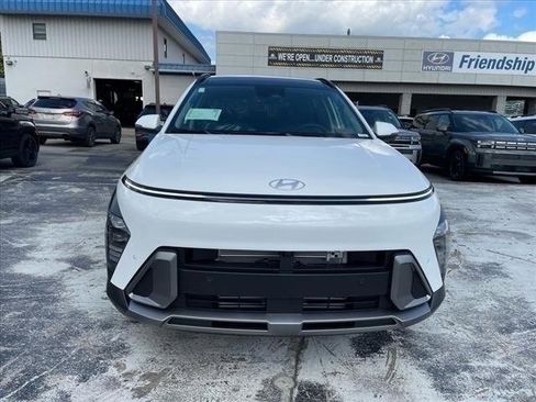 Certified 2025 Hyundai Kona Limited image 14