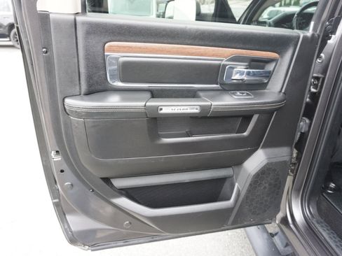 Used 2018 RAM 2500 Laramie w/ Sport Appearance Group image 10