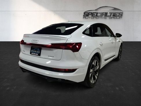 Used 2023 Audi e-tron Premium w/ Convenience Plus Package image 10
