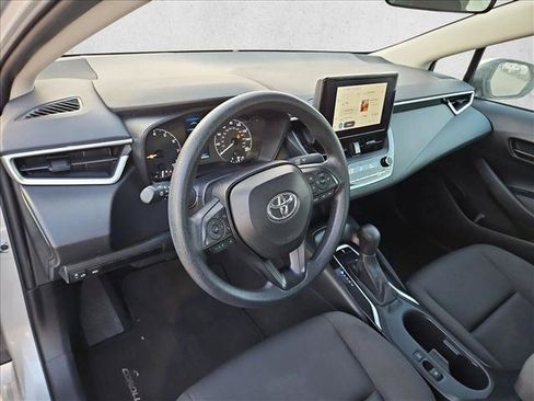Used 2024 Toyota Corolla LE FWD image 10