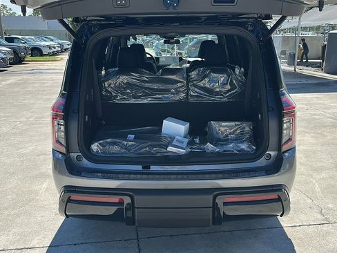 New 2026 Nissan Armada PRO-4X w/ Captain's Chari Seat Package AWD/4WD image 29